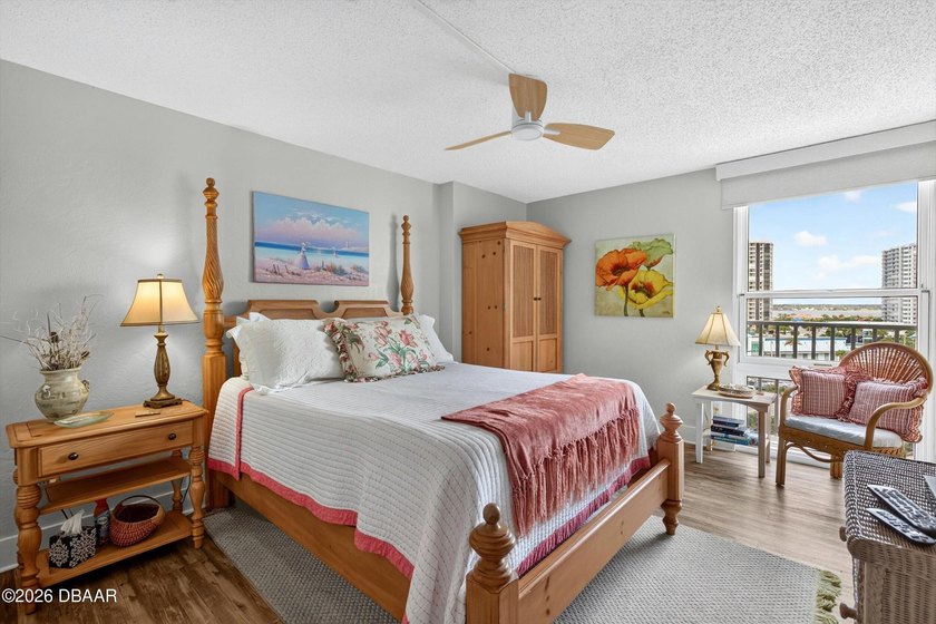 Experience resort-style oceanfront living at the iconic Oceans - photo 20