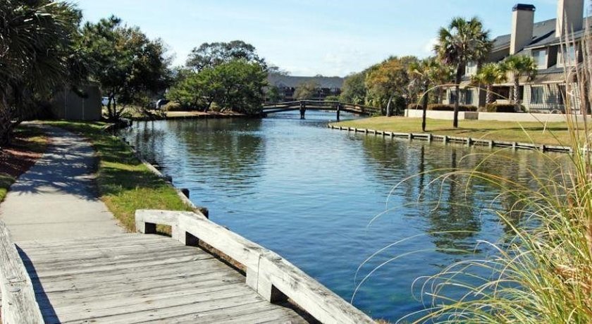 Welcome to Unit 14-E in Richmond Park at Kingston Plantation. A - photo 23