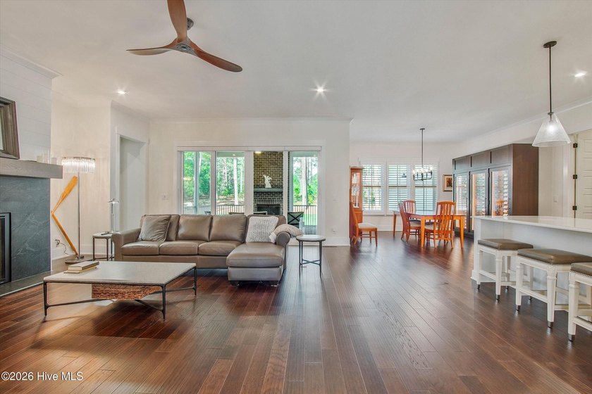 Welcome to 3 Ridgeland Street -- An Extraordinary Custom Home in - photo 10