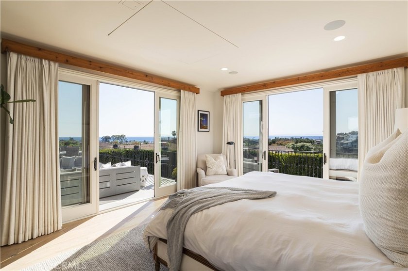 Perched in the coveted enclave of Corona Highlands, 420 De Sola - photo 10