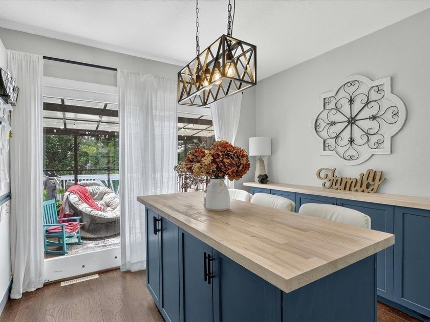 Nestled in the heart of Janesville, minutes from I-90, 778 S - photo 18