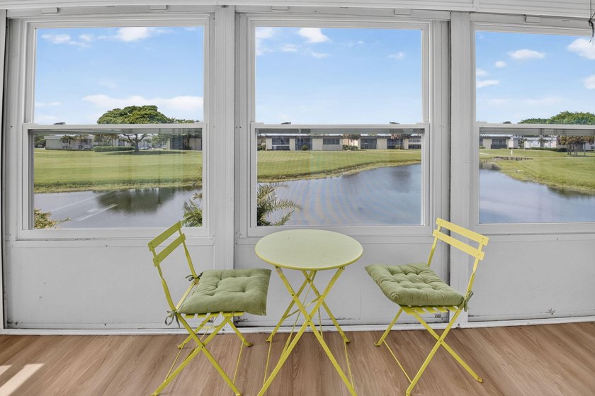 Stunning Fully Renovated 2-Bedroom, 2-Bath Condo with - photo 27