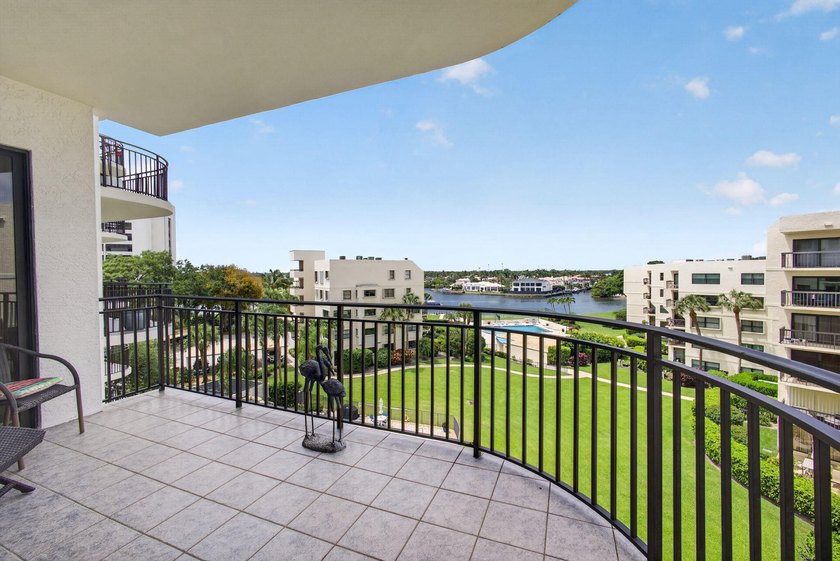 Experience the BEST intracoastal views in Seamark from this - photo 37
