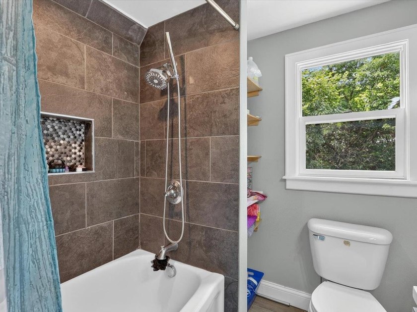 Nestled in the heart of Janesville, minutes from I-90, 778 S - photo 41