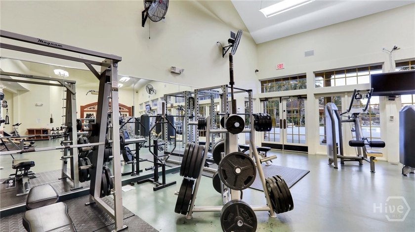 Set within an exclusive gated community, this impeccably - photo 46