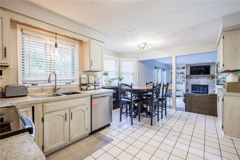 Don't miss the opportunity to own this 1,710 square foot home on - photo 14