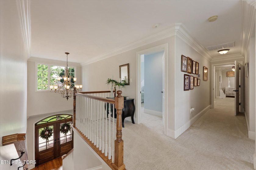 Luxury meets lifestyle in this exceptional Jefferson Park - photo 26