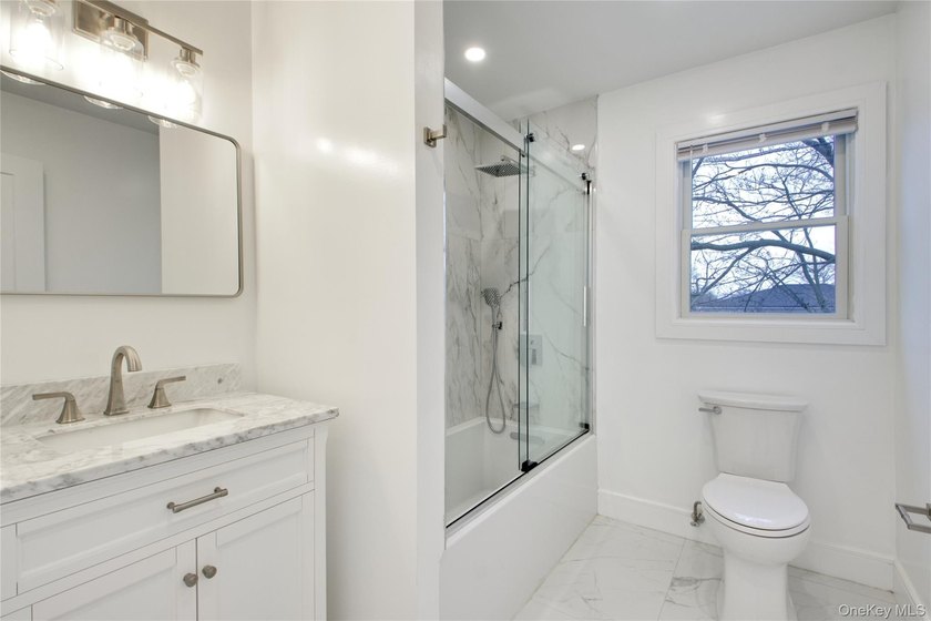 Lovely 2 family new construction almost completed. Truly a - photo 30