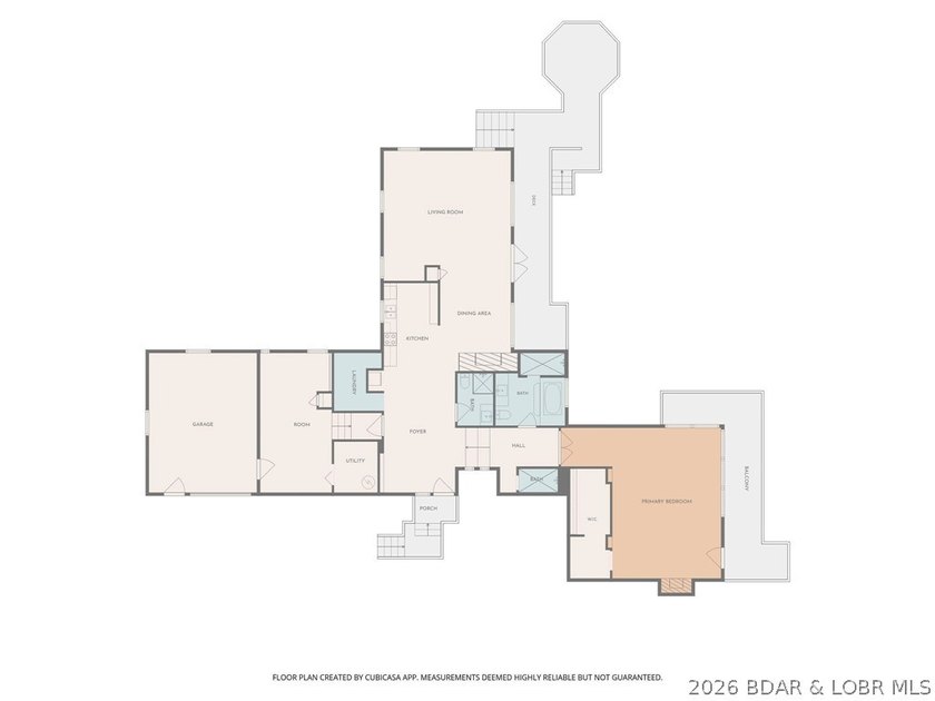 Fix-and-Flip Opportunity with Incredible Lakefront Views This - photo 41