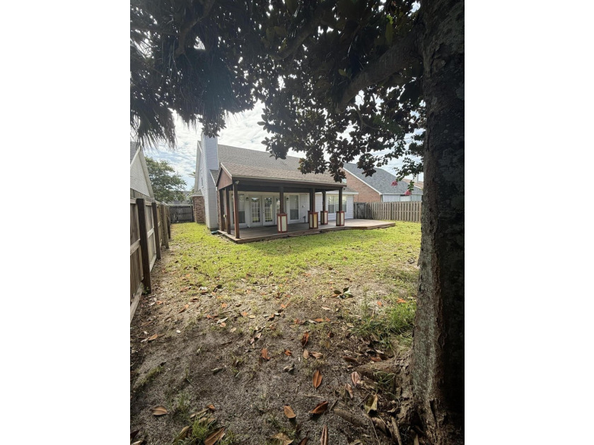 Welcome to your dream home in the heart of Destin! This - photo 41