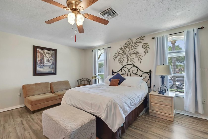 Big beautiful pool home located in the desirable community of - photo 22