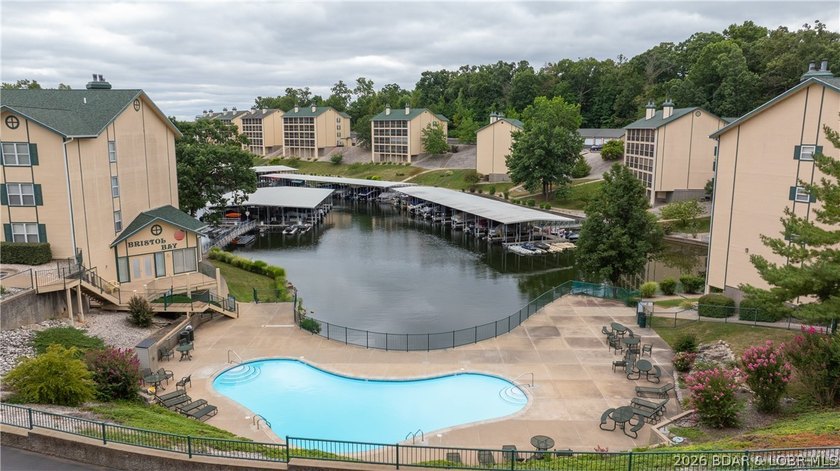 Discover lake living at its best with this beautifully updated 3 - photo 23