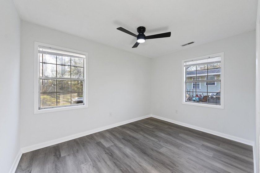Fully renovated and move-in ready! This 4-bedroom, 2-bath home - photo 23