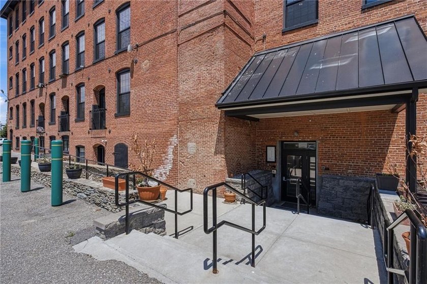 Recently remodeled condo for sale in Providence featuring 1 - photo 33