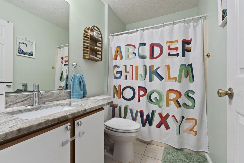 Move-in ready CBS home offering 3 bedrooms, 2 bathrooms, and - photo 25
