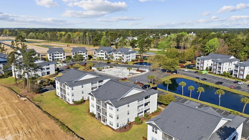 Welcome to this beautifully maintained 3 bedroom, 2 bathroom - photo 28