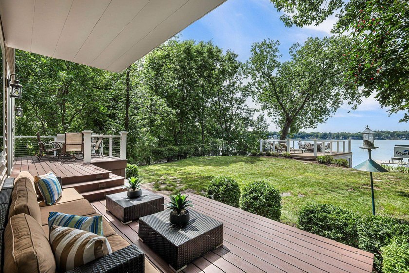 Rare Lake Monona opportunity in coveted Winnequah Point! This - photo 14
