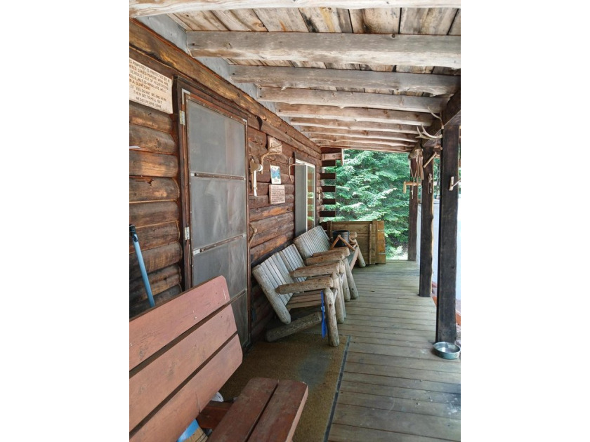 Looking for privacy and a spectacular location for a true - photo 13