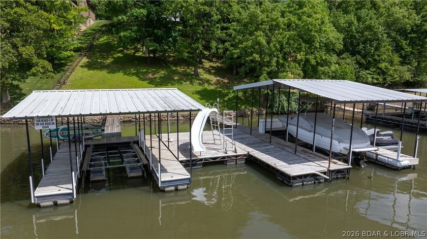 Lakefront living at its finest! This updated 4-bedroom, 3-bath - photo 43