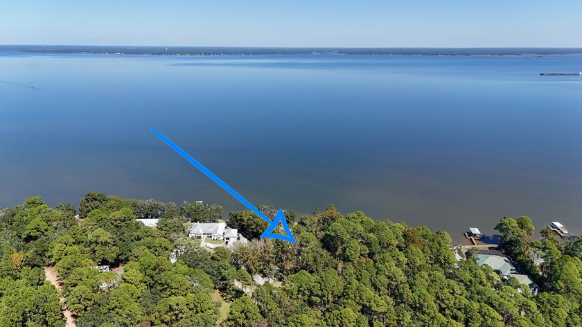 Waterfront vacant land with 198 feet on Choctawhatchee Bay. This - photo 19