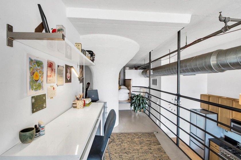 ARCHITECTURAL DUPLEX LOFT AT THE CHOCOLATE FACTORY A truly - photo 8