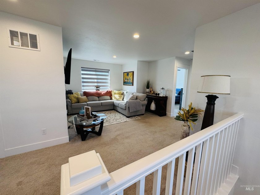 Located in the highly sought-after Carriage Hill West - photo 9