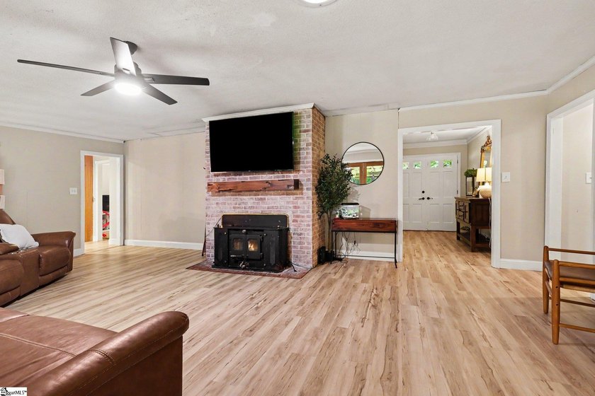 Escape to peaceful country living at 440 Bowen Rd., where - photo 13