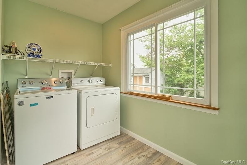 WELCOME TO 161 VAN BUREN STREET, WEST BABYLON... This delightful - photo 14