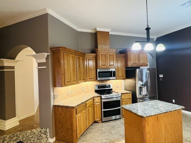 Welcome to this exceptional 4 bedroom, 3 full bath home offering - photo 7