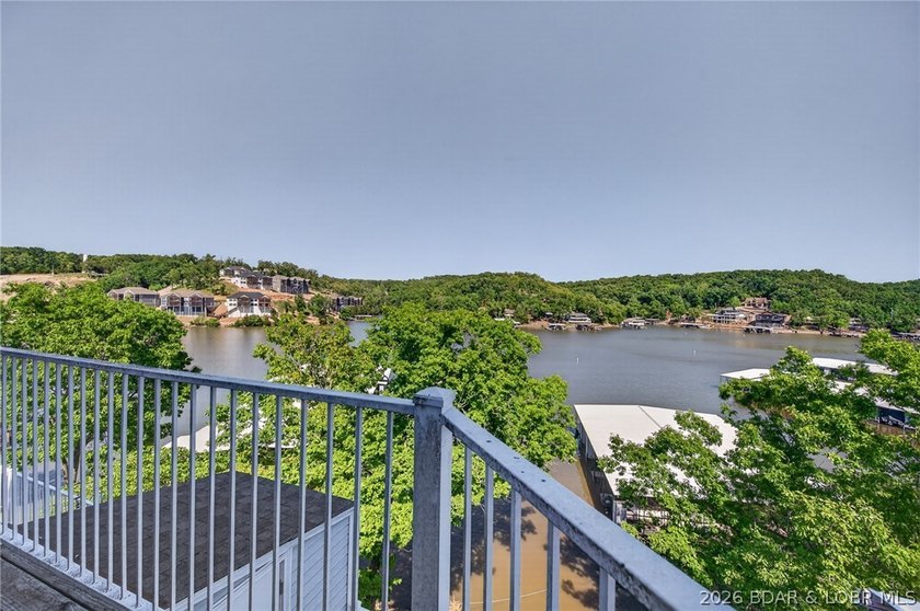 This is it-everything you've been looking for! Open-Floor Plan - photo 35