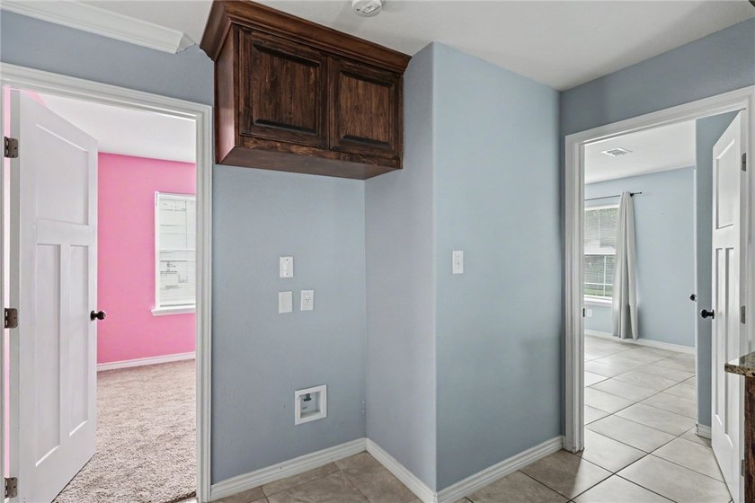 Looking for a move-in ready home with modern updates and - photo 10
