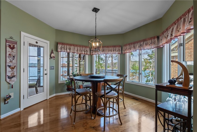 Lake Keowee Retreat with Blue Ridge Mountain Views SOLD - photo 17