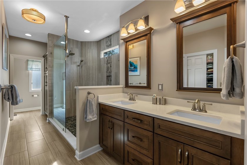 Lake Keowee Retreat with Blue Ridge Mountain Views SOLD - photo 27