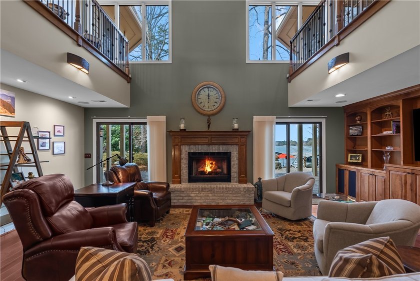 Lake Keowee Retreat with Blue Ridge Mountain Views SOLD - photo 31