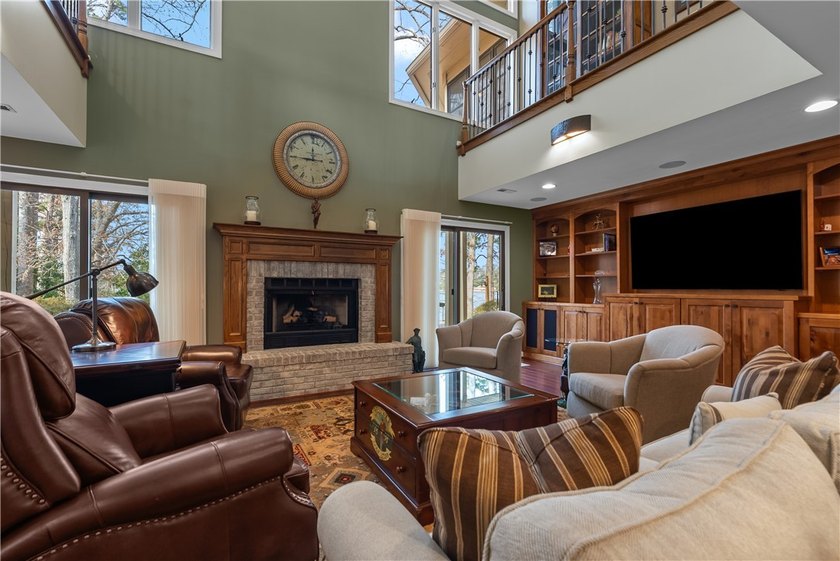 Lake Keowee Retreat with Blue Ridge Mountain Views SOLD - photo 36