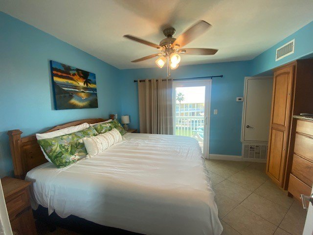 Enjoy breathtaking water views from this beautifully maintained - photo 5
