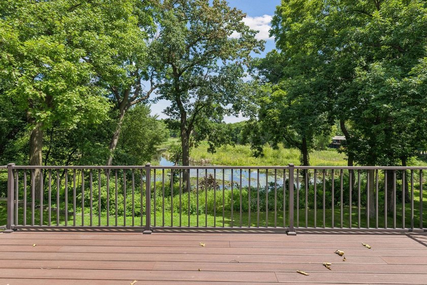 Built by its current owners in 1965, this one-owner home has - photo 4