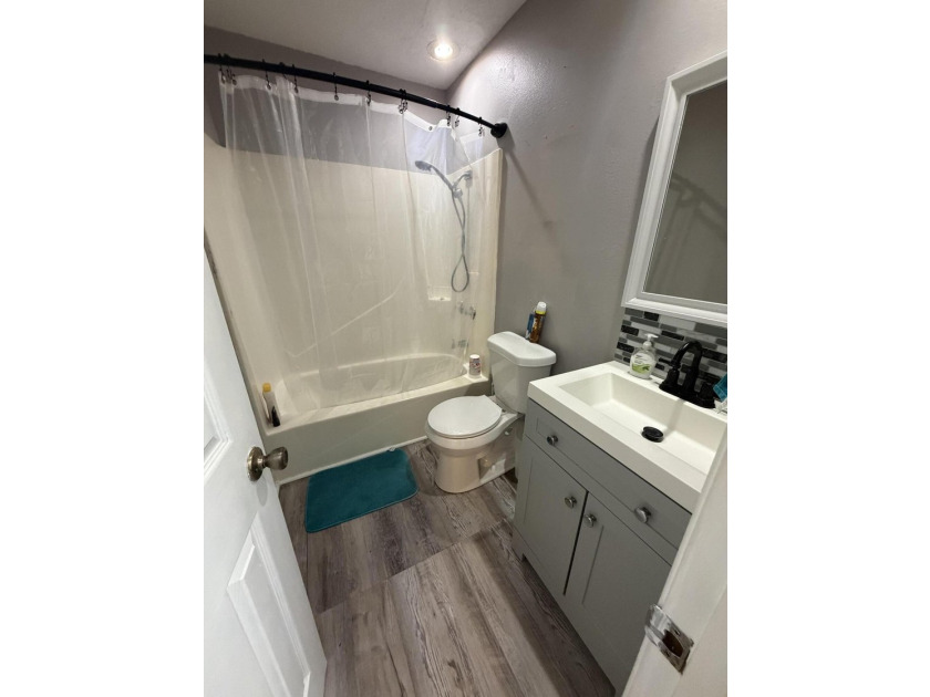 Investment opportunity! Strategically located minutes from - photo 11