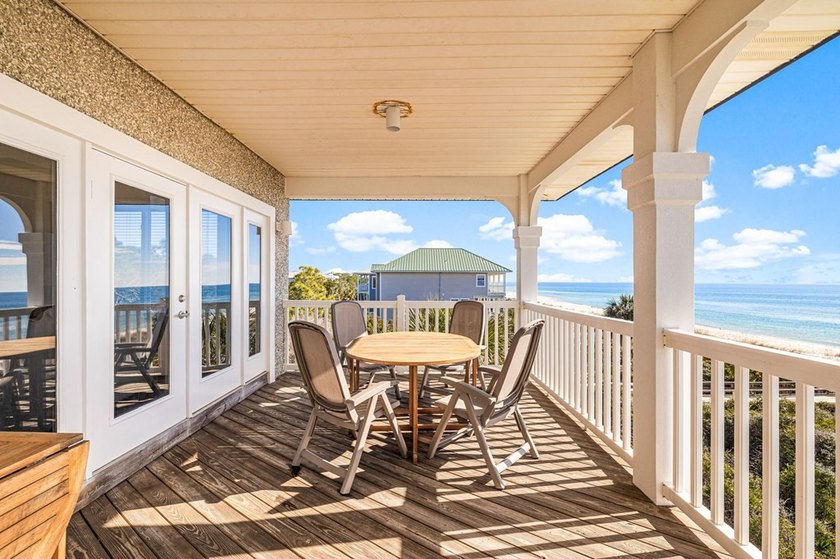 St George Island Gulf Front Home with Private Beachfront Pool - photo 17