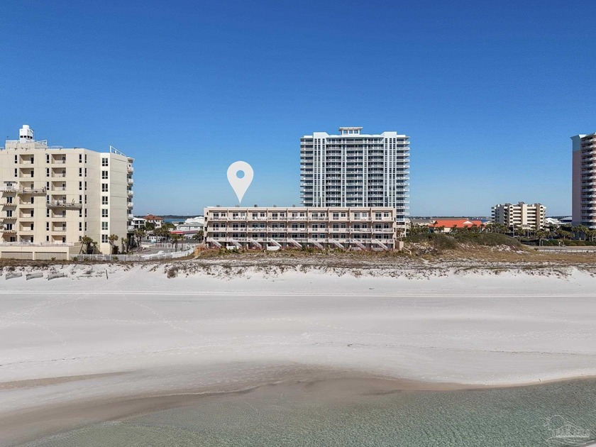This unique contemporary 3-bedroom, 3 bath, rare gulf-front - photo 3