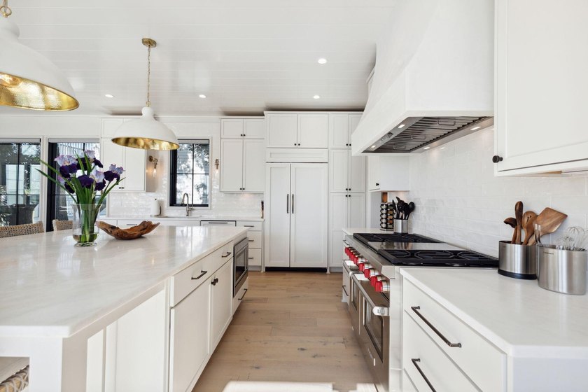 This home inspired by the Dutch West Indies is one of the most - photo 14
