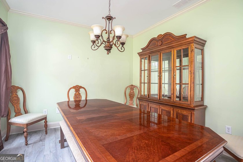 Stunning 5 bedroom, 4 bath home in the sought-after Loganville - photo 14