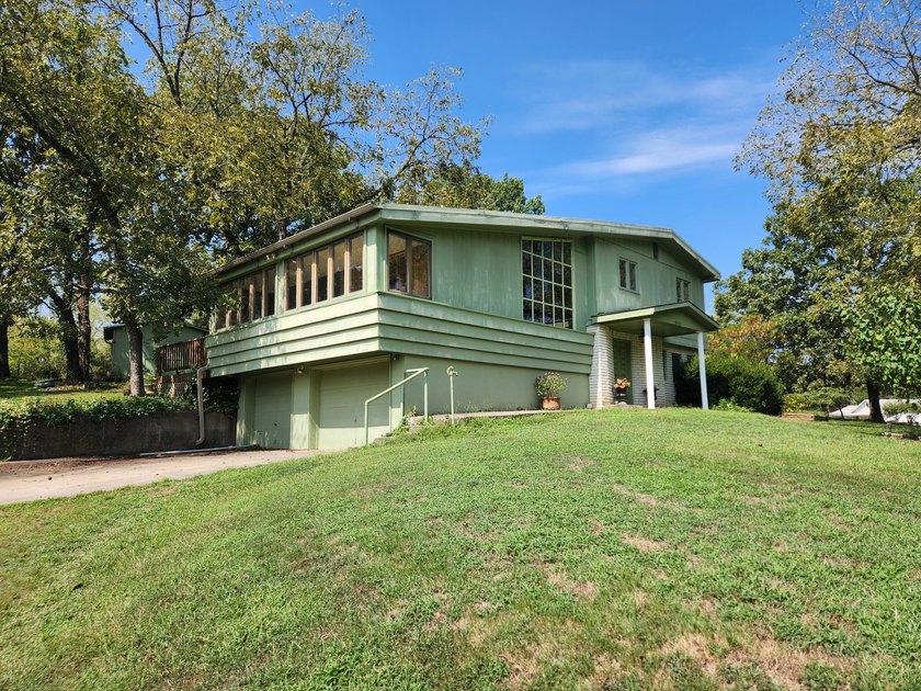 NEW PRICE! Lake of the Ozarks ! Beautiful home on a 2 acre park - photo 5