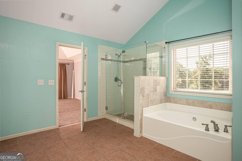 Stunning 5 bedroom, 4 bath home in the sought-after Loganville - photo 39