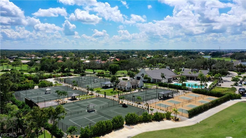 This stunning courtyard pool home at 15431 Greenock Ln, Fort - photo 49