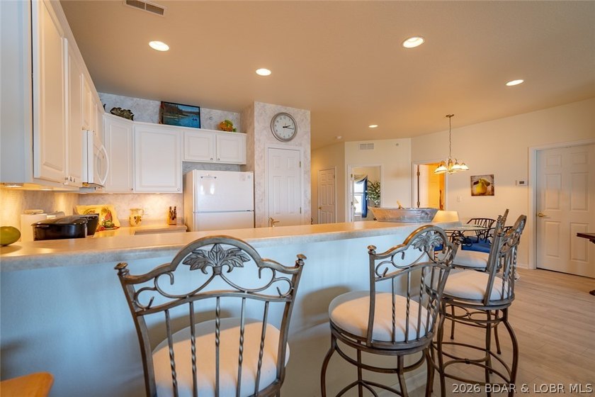 Whether you're searching for a vacation getaway, investment - photo 15
