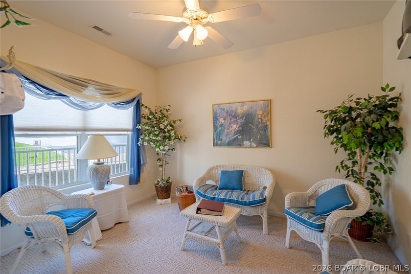 Whether you're searching for a vacation getaway, investment - photo 23