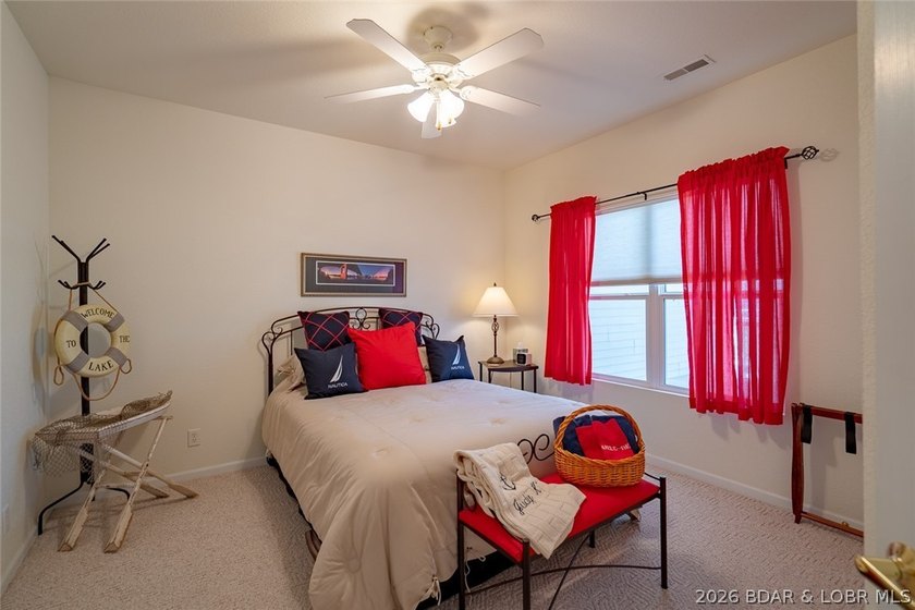 Whether you're searching for a vacation getaway, investment - photo 26
