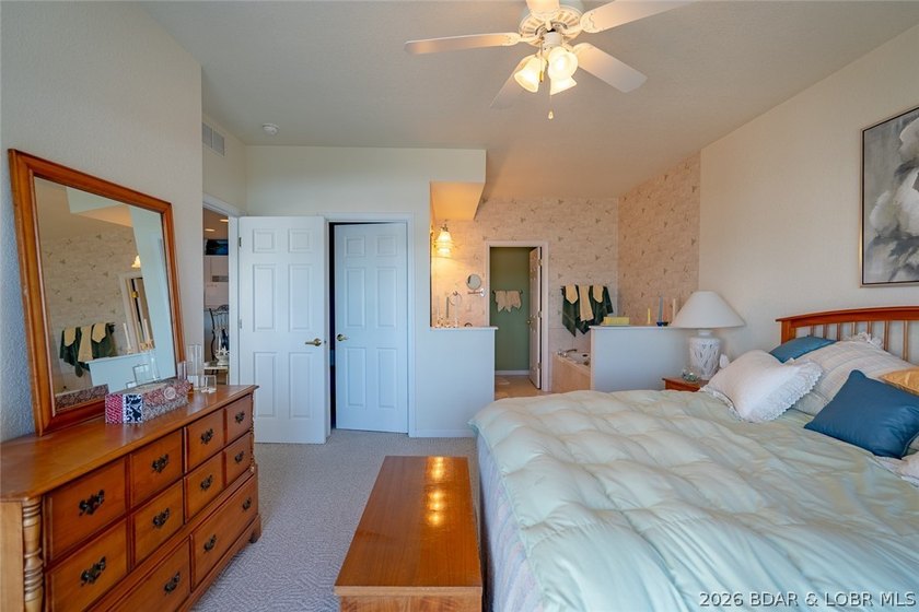 Whether you're searching for a vacation getaway, investment - photo 30