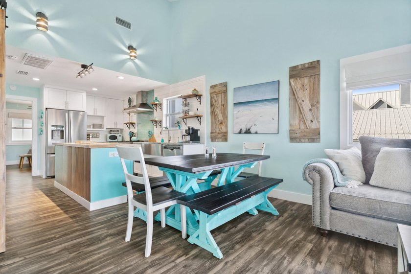 Waterfront living meets beach lifestyle in this beautifully - photo 43